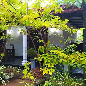 Yashi's Place , Sigirîya Sri Lanka